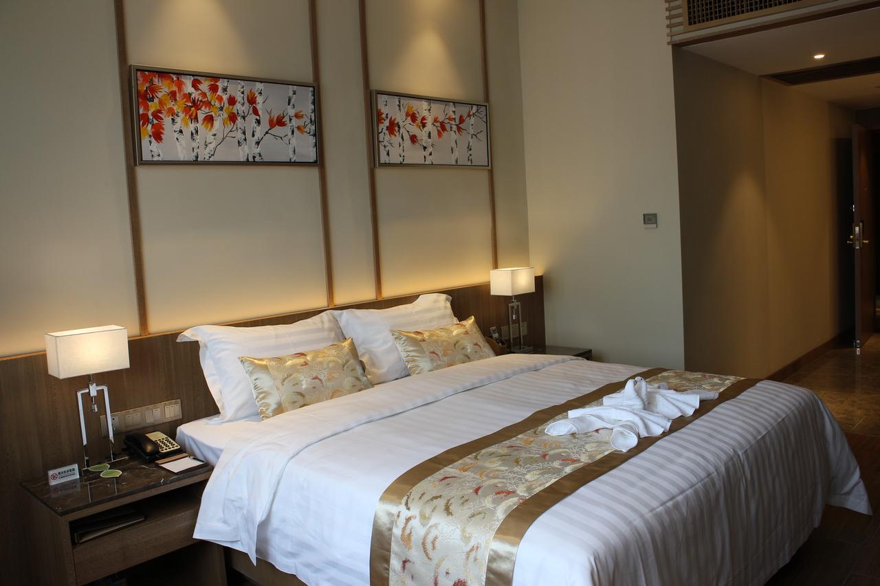 Southern-Club Station 1 Hotel-Free Canton Fair Shuttle Bus Buitenkant foto