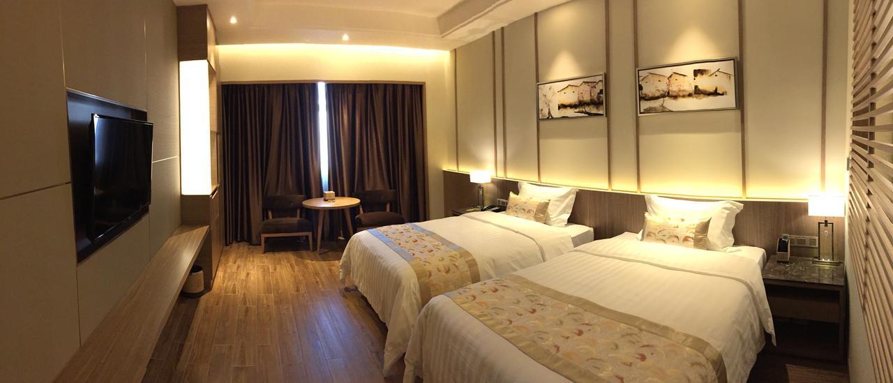 Southern-Club Station 1 Hotel-Free Canton Fair Shuttle Bus Buitenkant foto